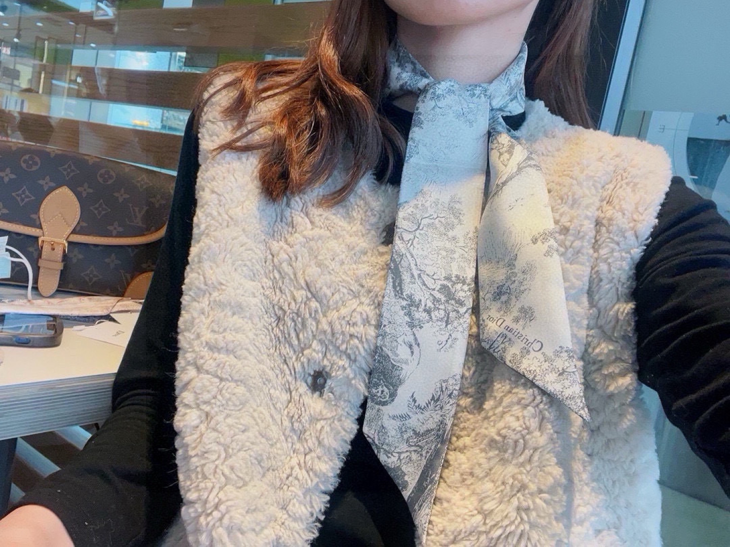 디올(DIOR) 오블리크 실크 트윌리 목도리 스카프