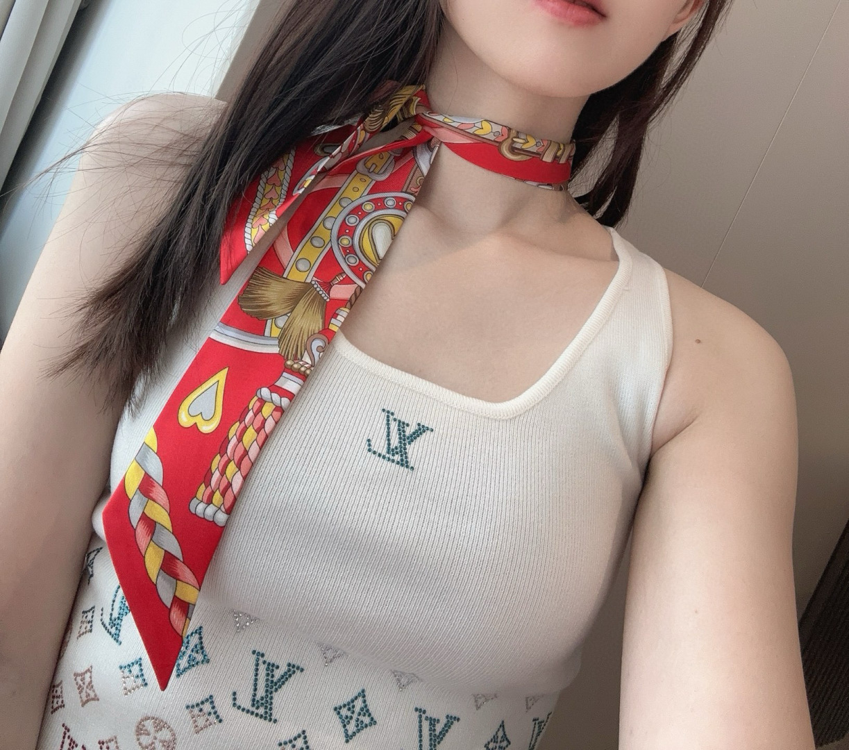 에르메스(HERMES) 하트 안장 트윌리 실크 목도리 스카프