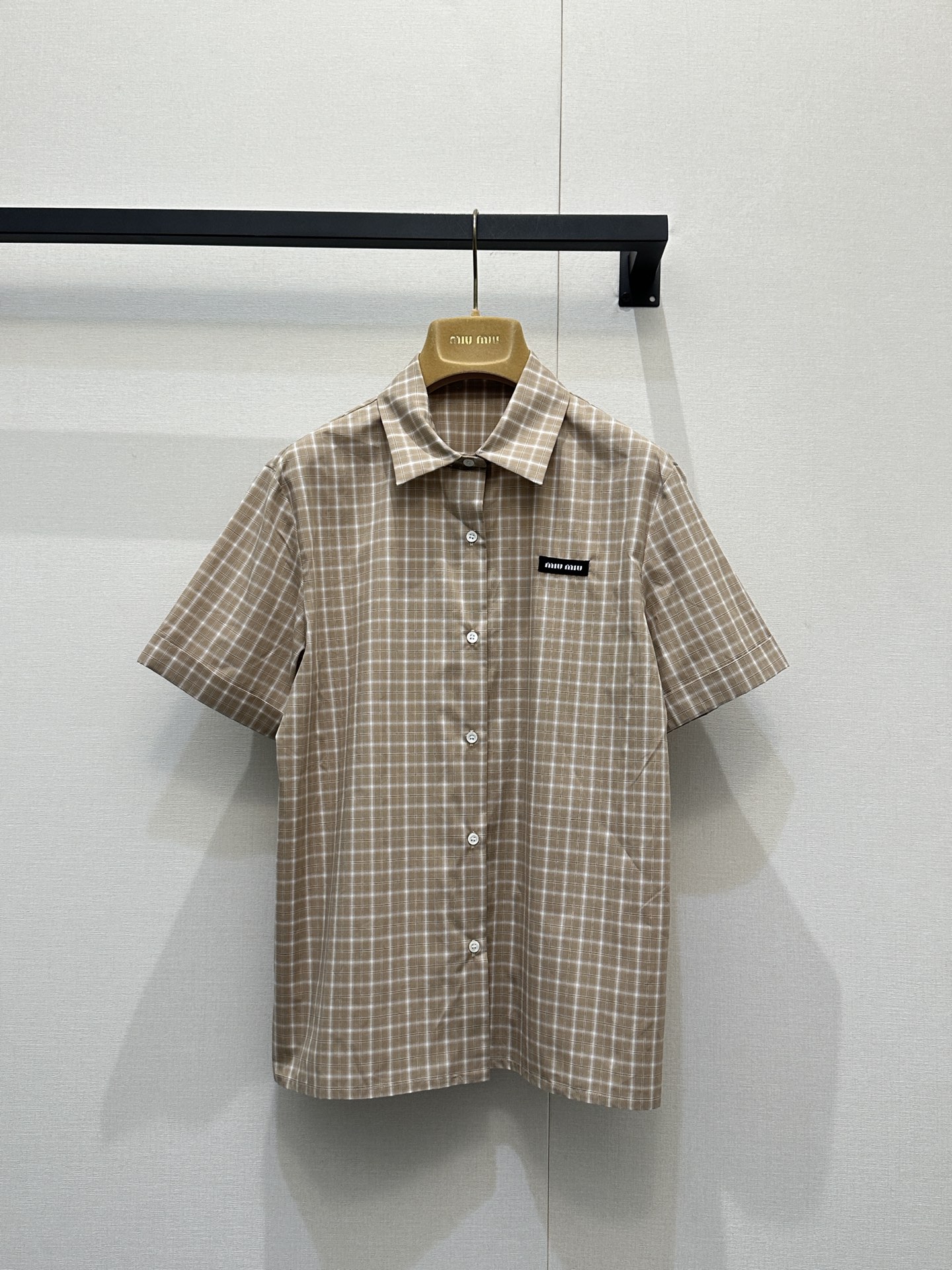 미우미우(MIU MIU) 로고 레터링 체크 셔츠 의류
