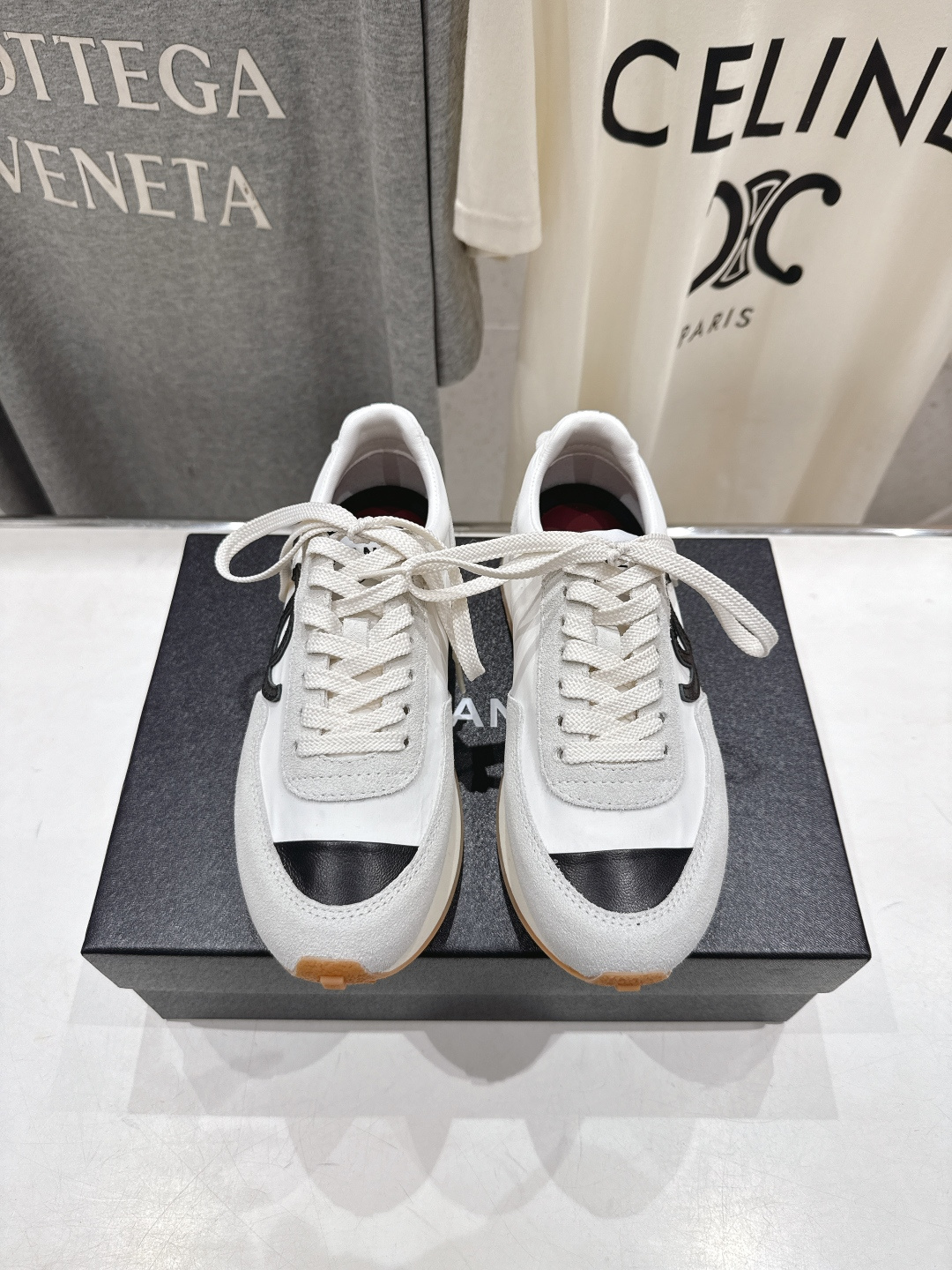 샤넬(CHANEL) 판다 스니커즈 신발