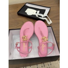 샤넬(CHANEL) 쥬얼 장식 쪼리 샌들 신발