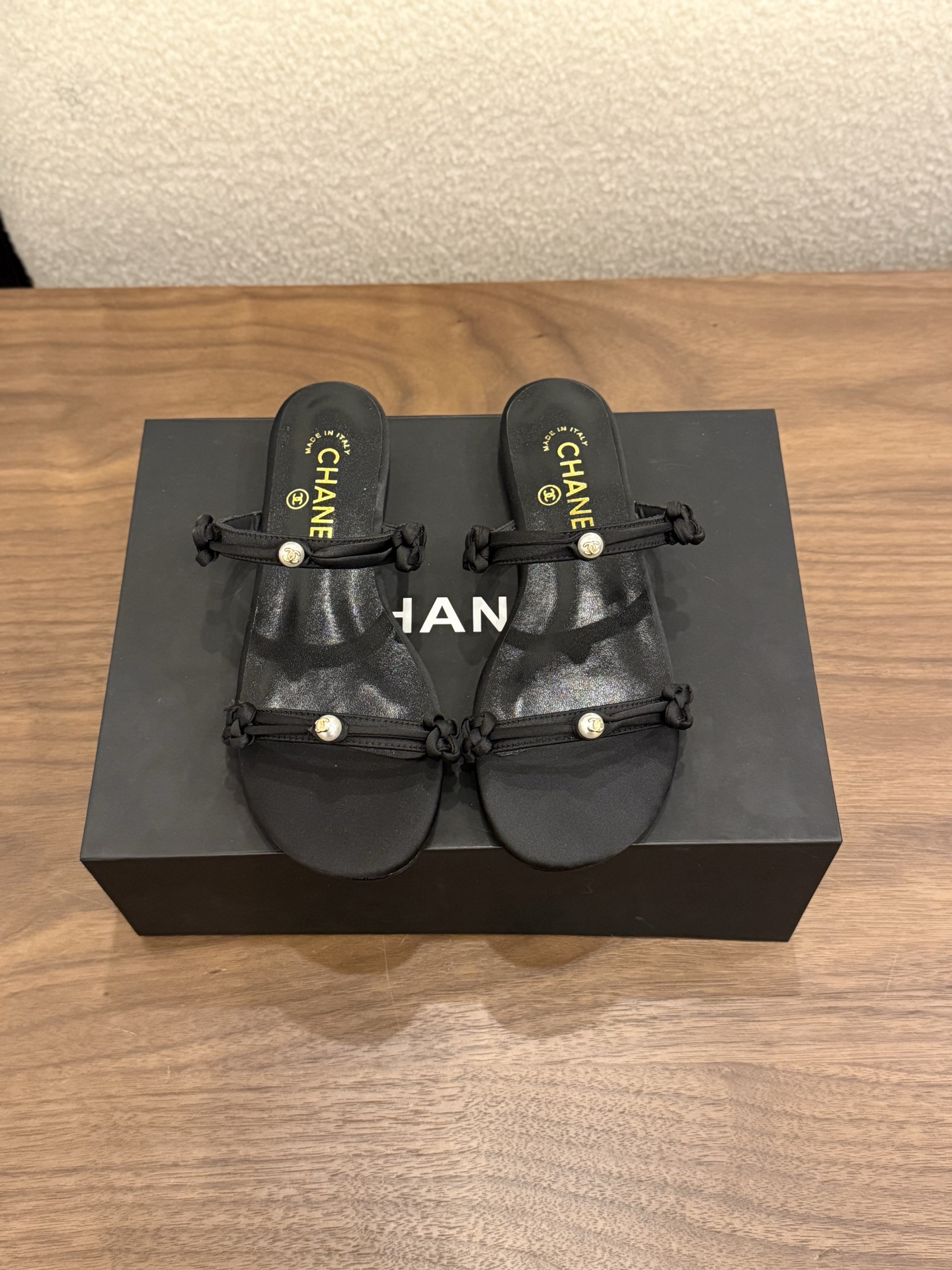 샤넬(CHANEL) 진주 슬리퍼 샌들 신발