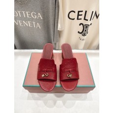 로로피아나(Loro Piana) 플랫 슬리퍼 샌들 신발