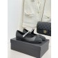 샤넬(CHANEL) 크리스탈 스트랩 플랫 슈즈 신발