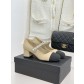 샤넬(CHANEL) 크리스탈 스트랩 미들힐 신발