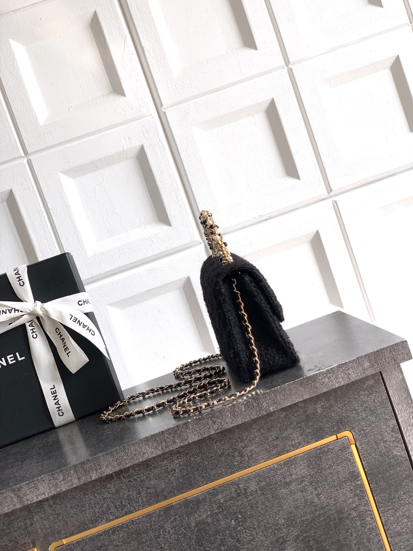 Chanel 샤넬 26C 진주 핸들 트위드 백 (블랙) 숄더백 가방 라지