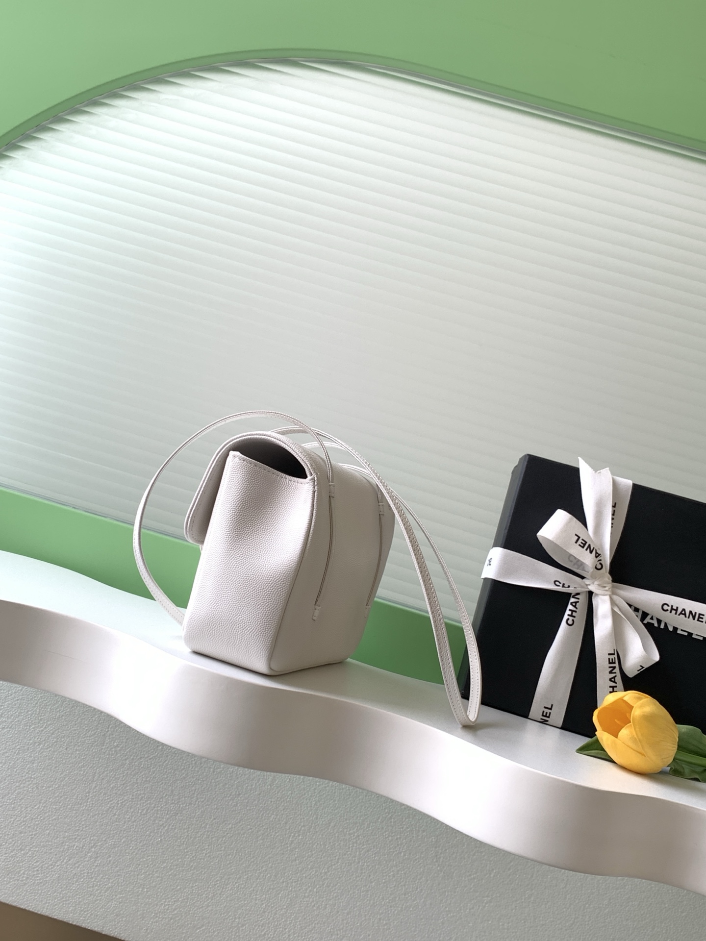 Chanel 샤넬 26P 프레피 코코(Preppy Coco) 플랩백 (캐비어) 숄더백 가방