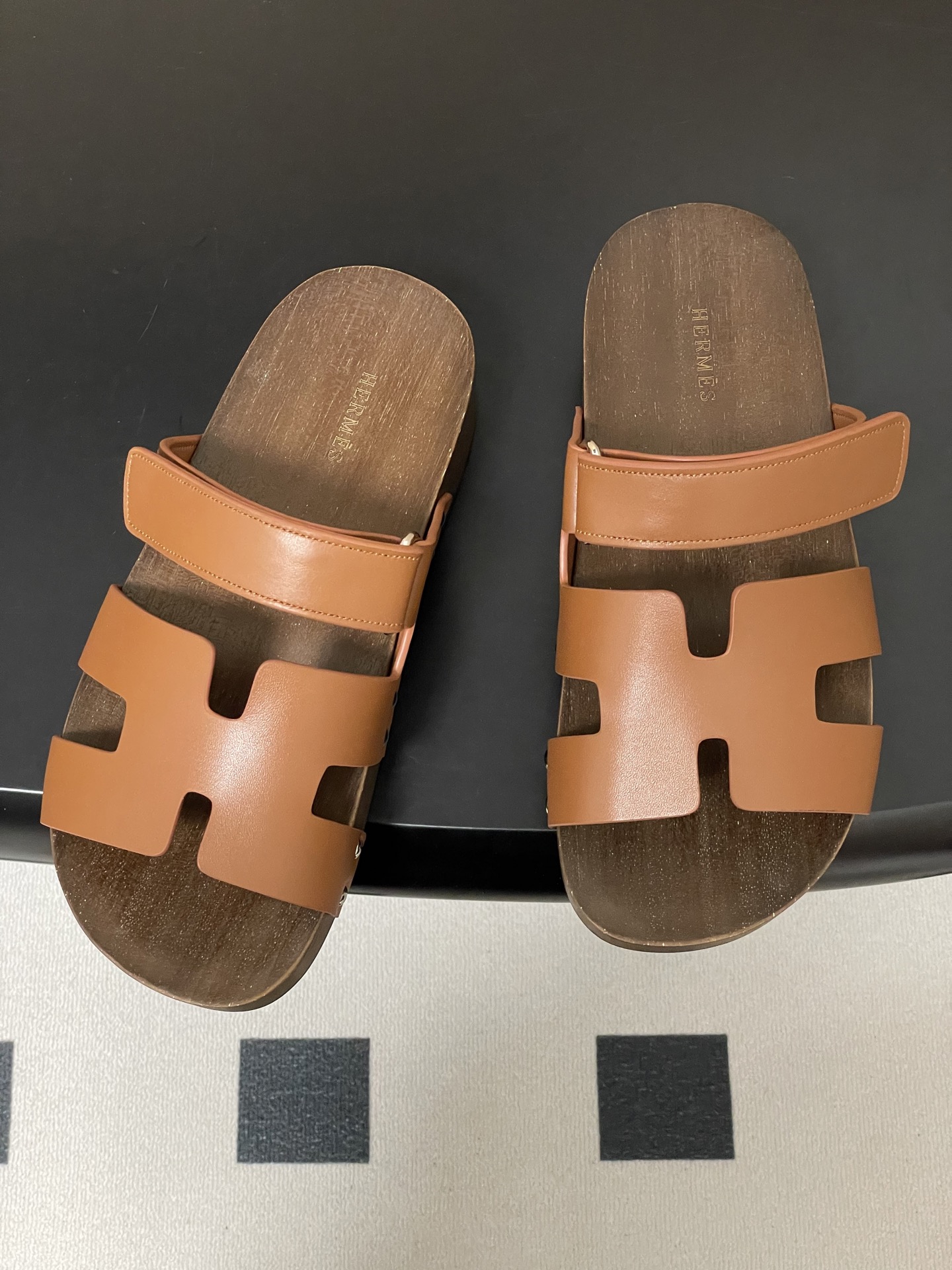 에르메스(HERMES) Chypre 우드솔 슬리퍼 신발