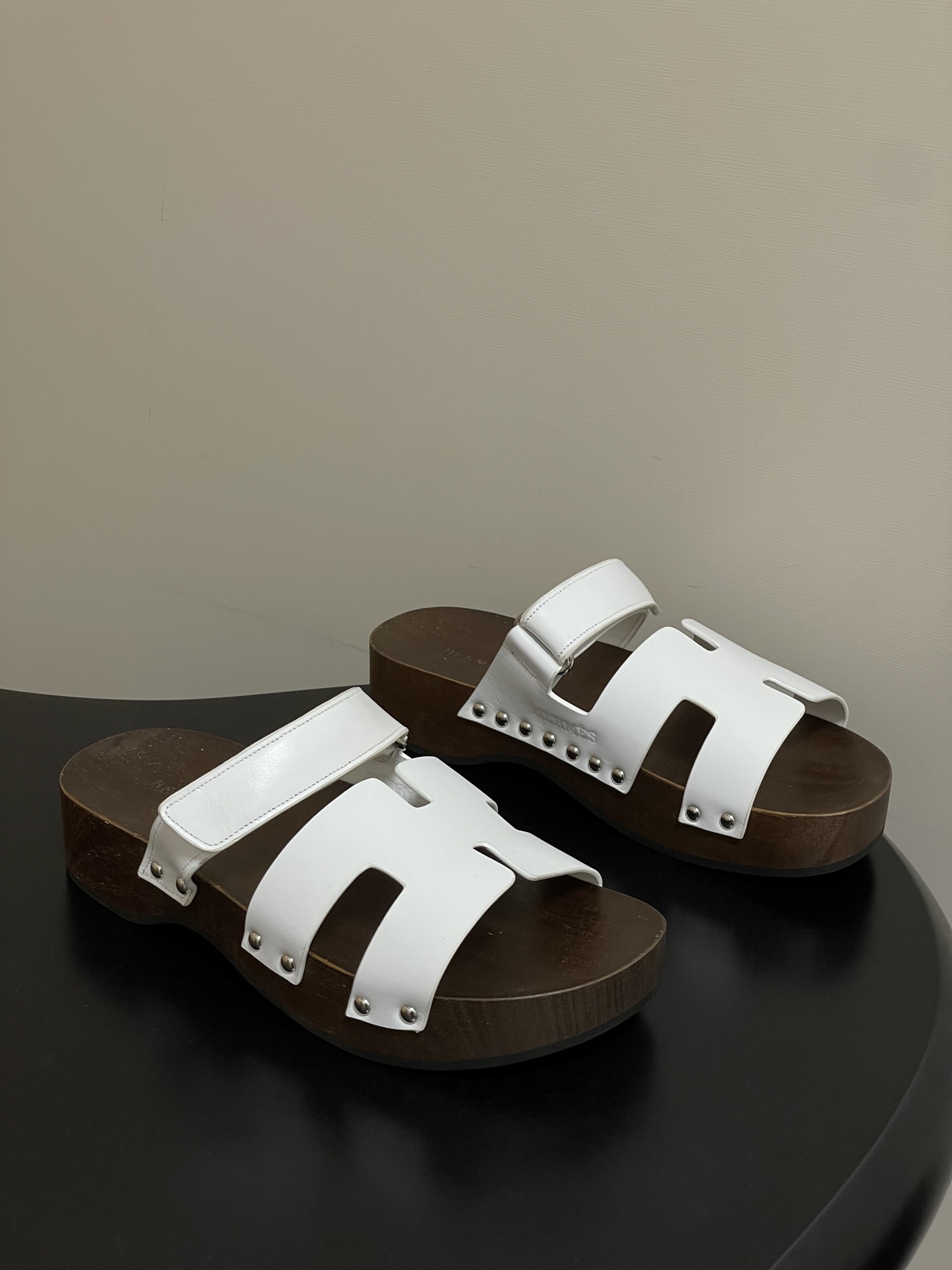 에르메스(HERMES) Chypre 우드솔 슬리퍼 신발