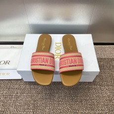 디올(DIOR) DWAY 자수 로고 슬리퍼 샌들 신발