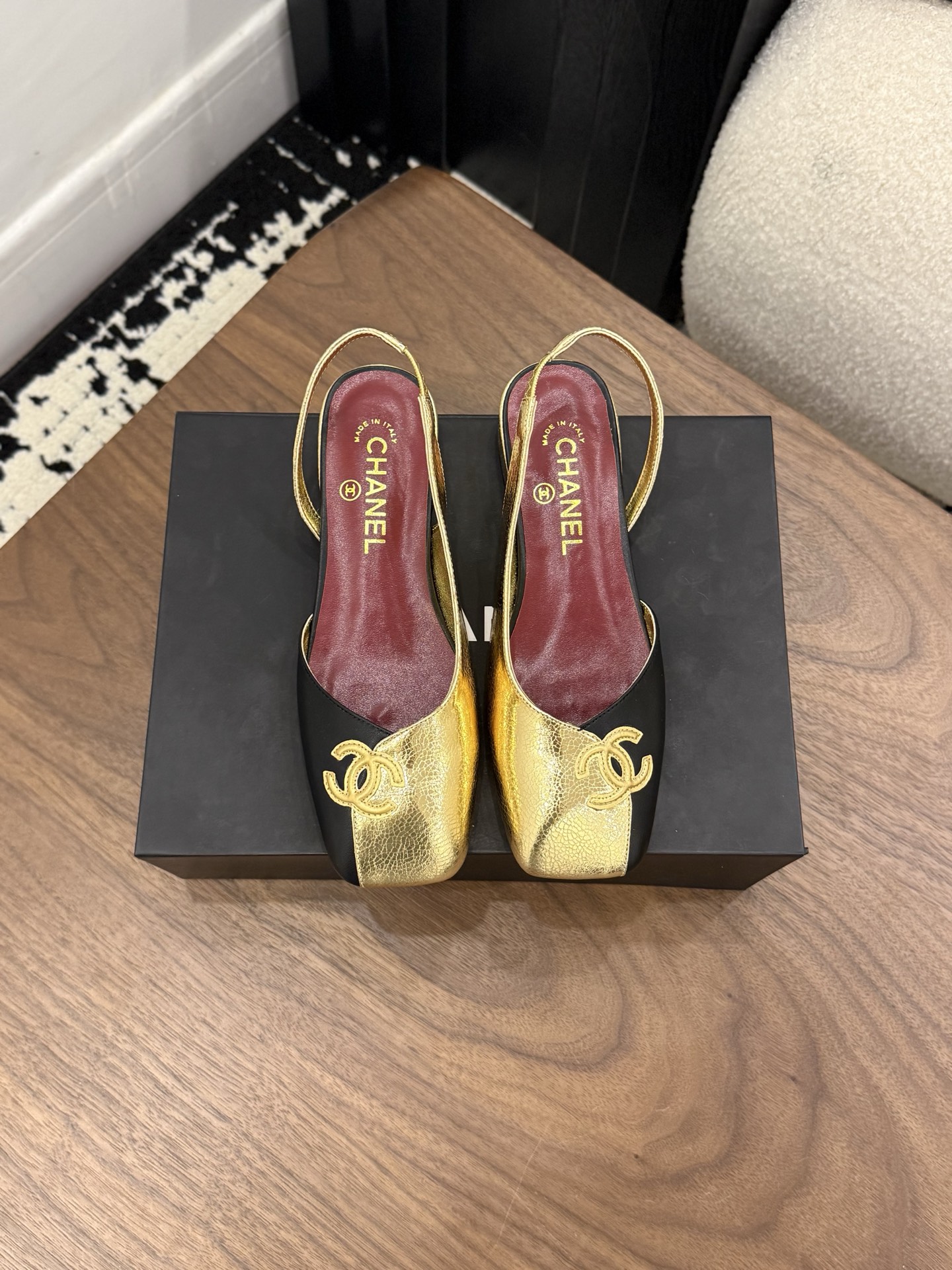 샤넬(CHANEL) 투톤 사각코 슬링백 샌들 신발