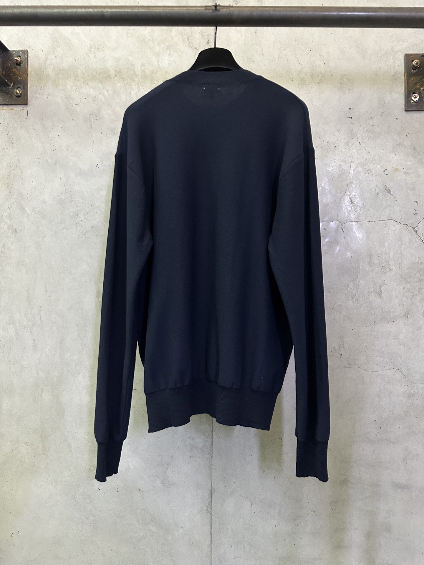 로에베(LOEWE) 애니멀 아나그램 자수 니트 의류