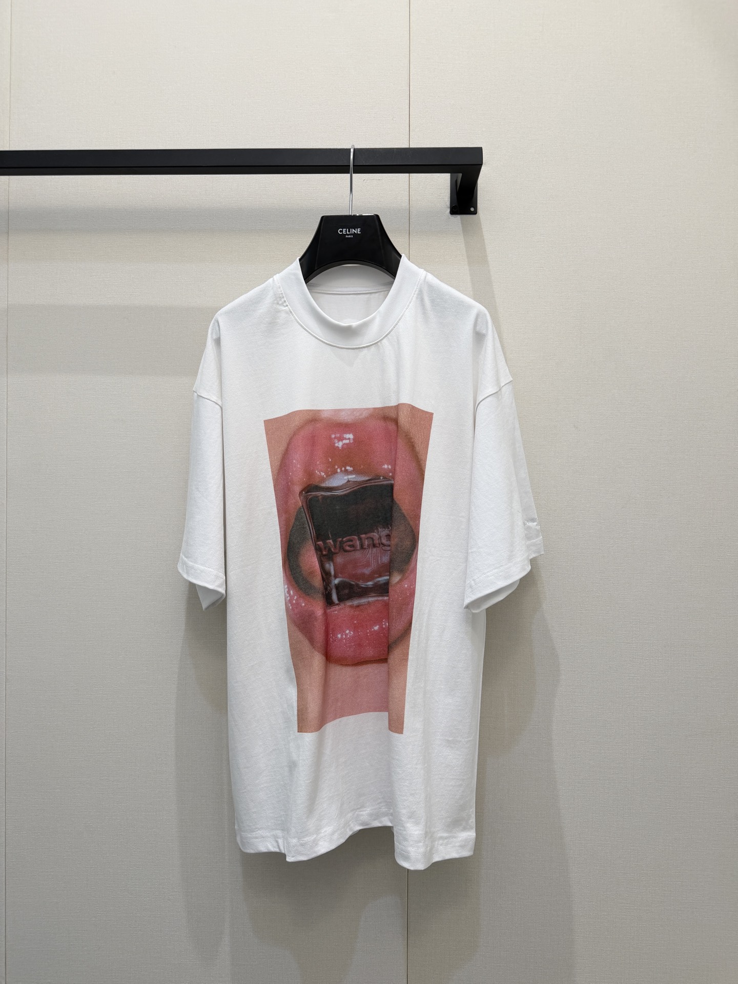 알렉산더 왕(Alexander Wang) 레드 립 프린트 반팔 티셔츠 의류