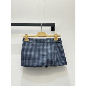 miumiu 미우미우 금장 버튼 패치 자수 체크 숏 팬츠 바지 의류