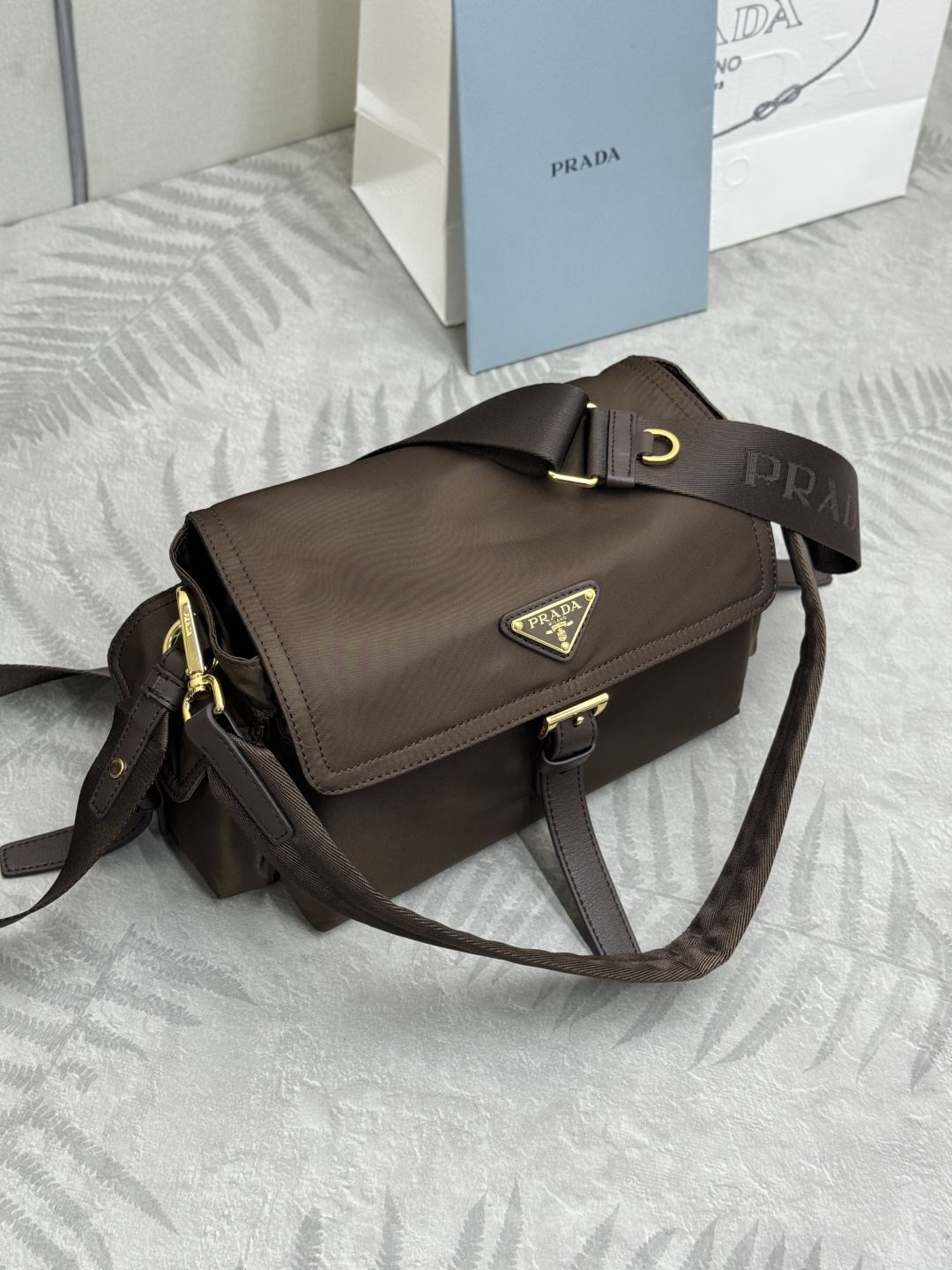 prada 프라다 1BD394 재생 나일론 메신저백 크로스백 가방