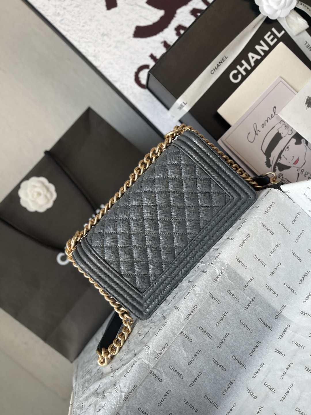 Chanel 샤넬 Classic Le Boy 캐비어 (A67086) 숄더백 가방