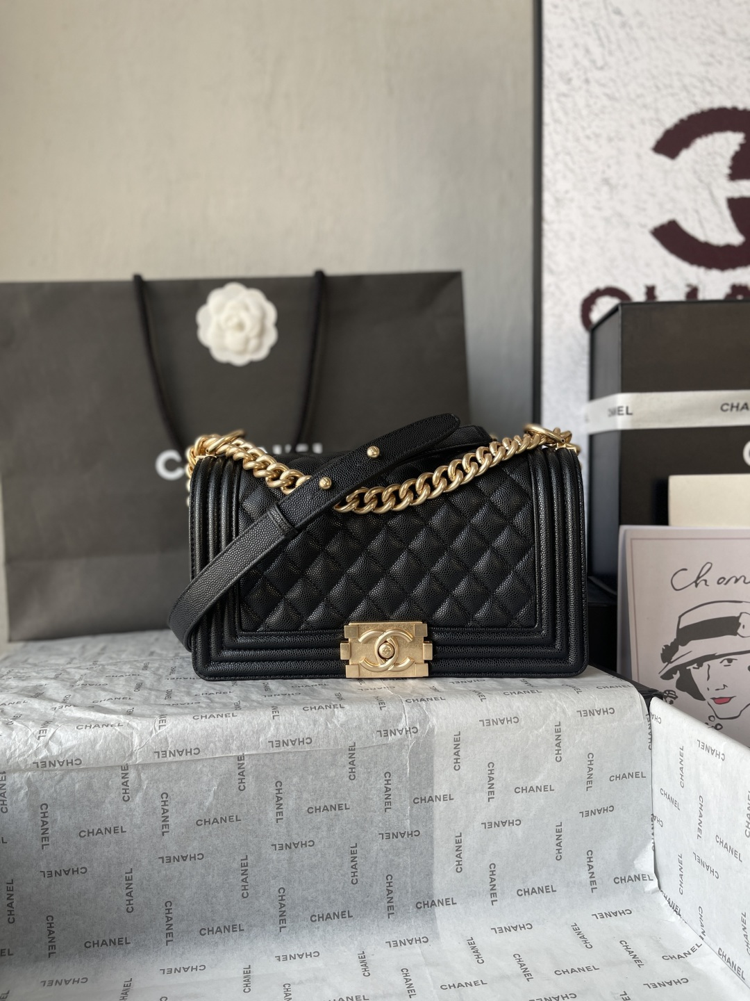 Chanel 샤넬 Classic Le Boy 캐비어 (A67086) 숄더백 가방