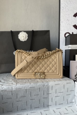 Chanel 샤넬 Classic Le Boy 캐비어 (A67086) 숄더백 가방
