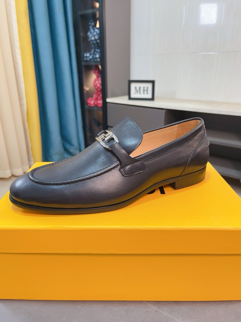 펜디(Fendi) 이탈리아 수입 카프스킨 정장 슈즈 로퍼 구두 신발