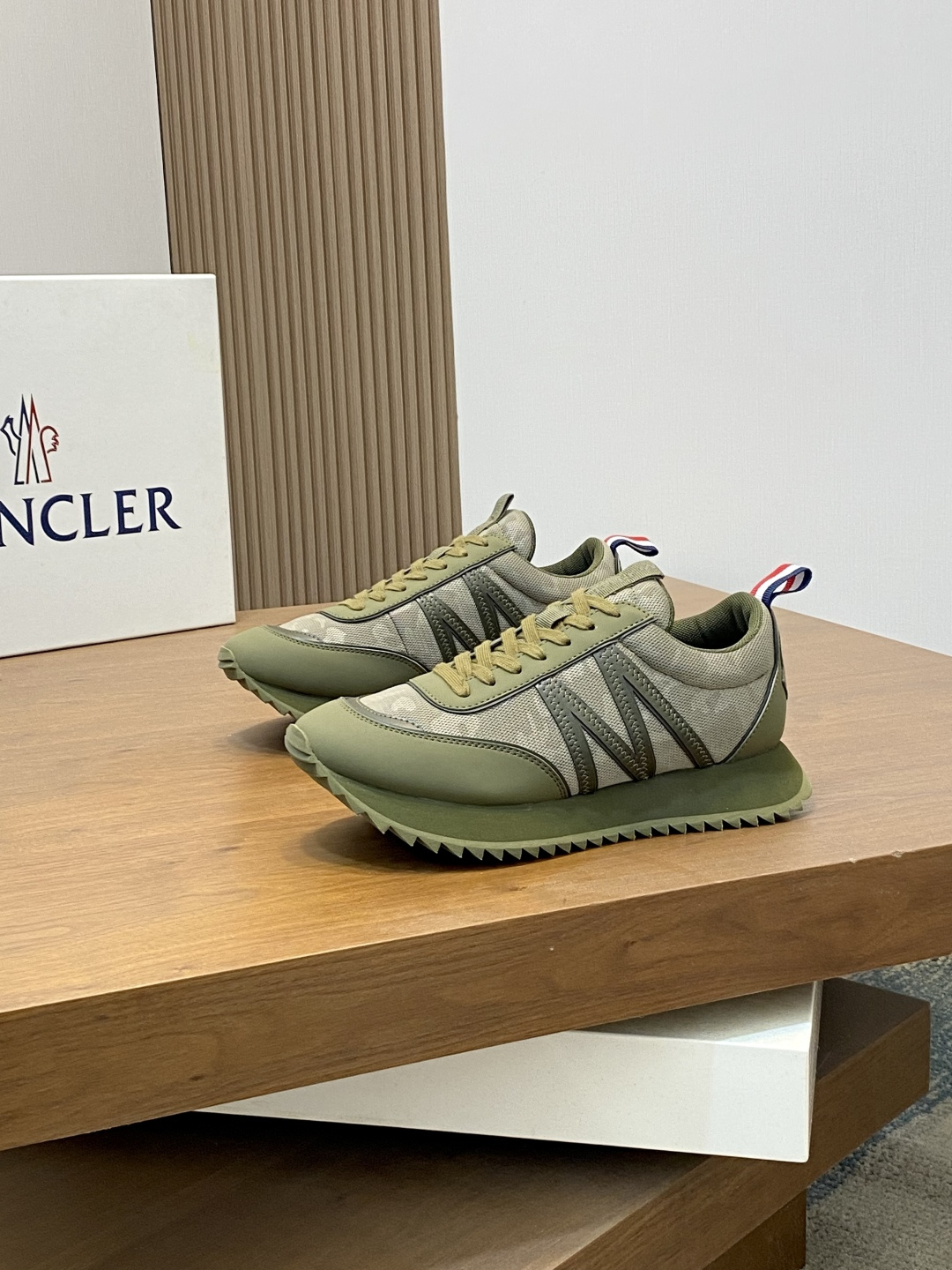 Moncler 몽클레어 몽클레르 테크니컬 믹스 남성 스니커즈 신발