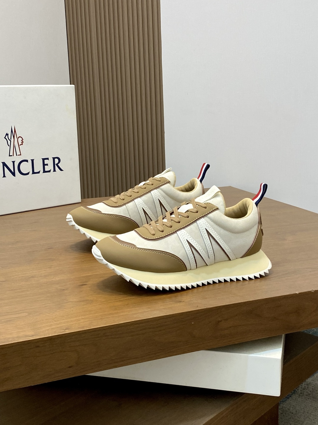 Moncler 몽클레어 몽클레르 테크니컬 믹스 남성 스니커즈 신발