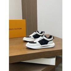 루이비통(LV) 이탈리아 수입 소재 컬러 믹스 스니커즈 신발
