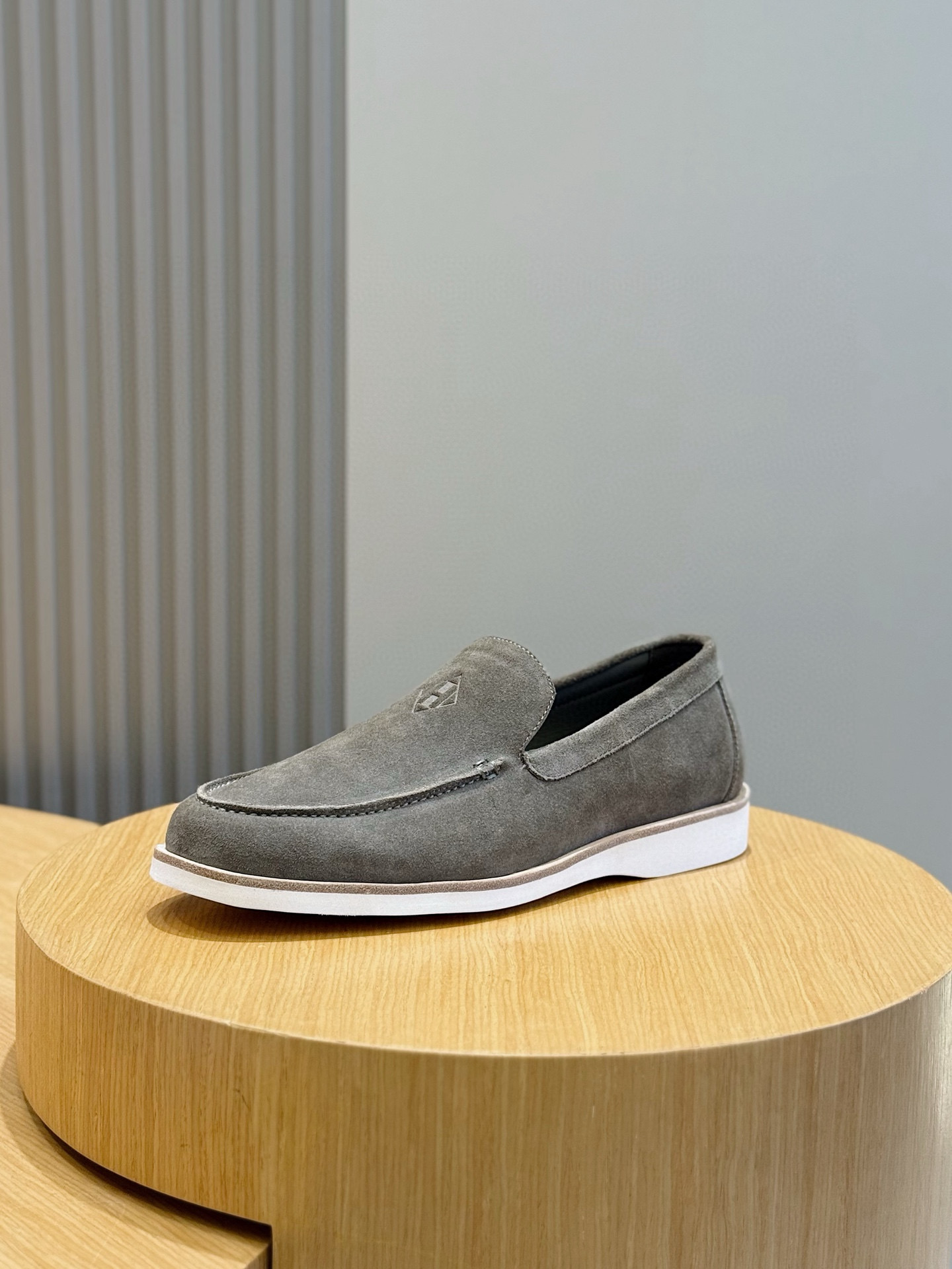 에르메스(Hermes) Job 스웨이드 로퍼 구두 신발