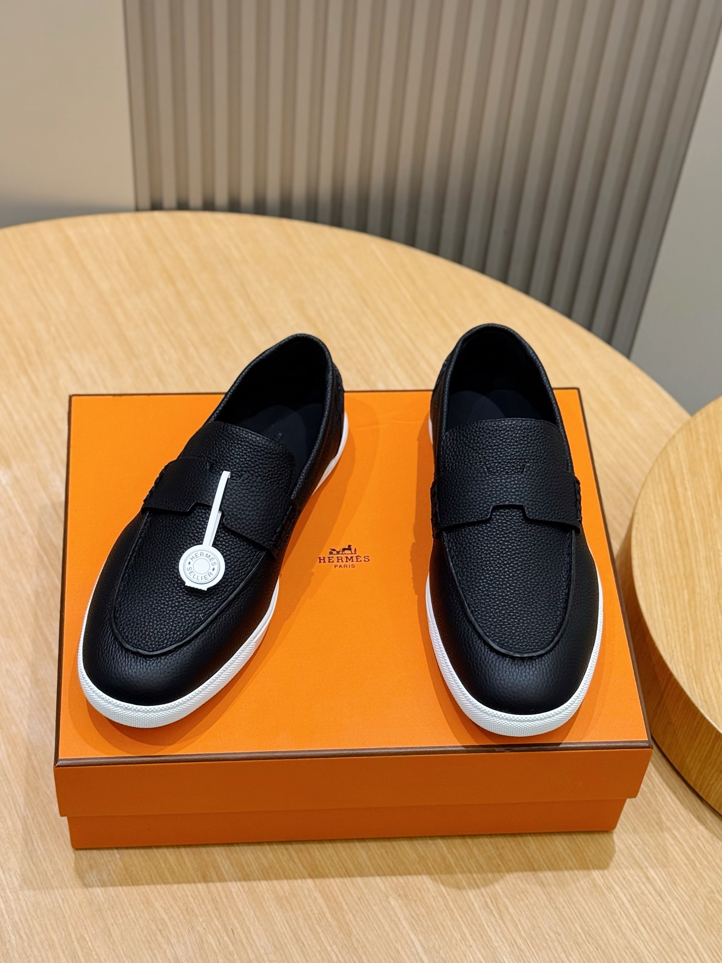 에르메스(Hermes) Freestyle 엡송 카프스킨 로퍼 구두 신발