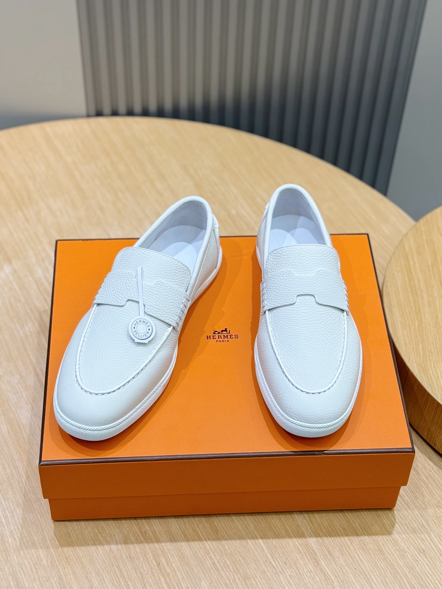 에르메스(Hermes) Freestyle 엡송 카프스킨 로퍼 구두 신발