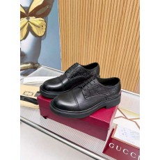 구찌(Gucci) 전면 풀그레인 카프스킨 플랫폼 슈즈 구두 신발