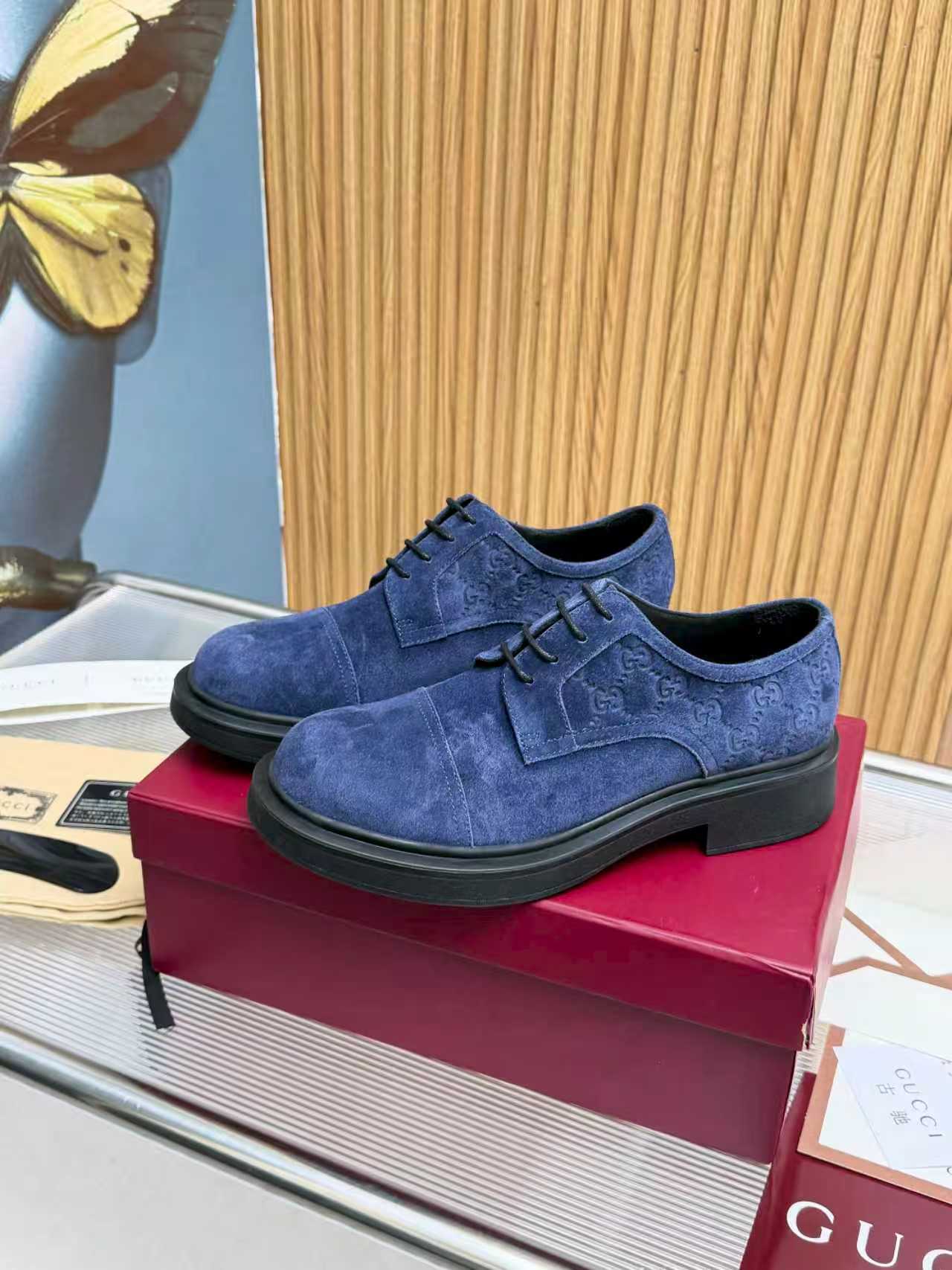 구찌(Gucci) 전면 풀그레인 카프스킨 플랫폼 슈즈 구두 신발
