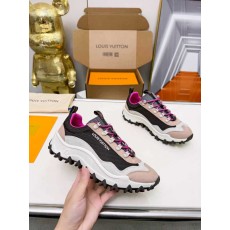 루이비통(LV) Rush Xplorer 테크니컬 스니커즈 신발