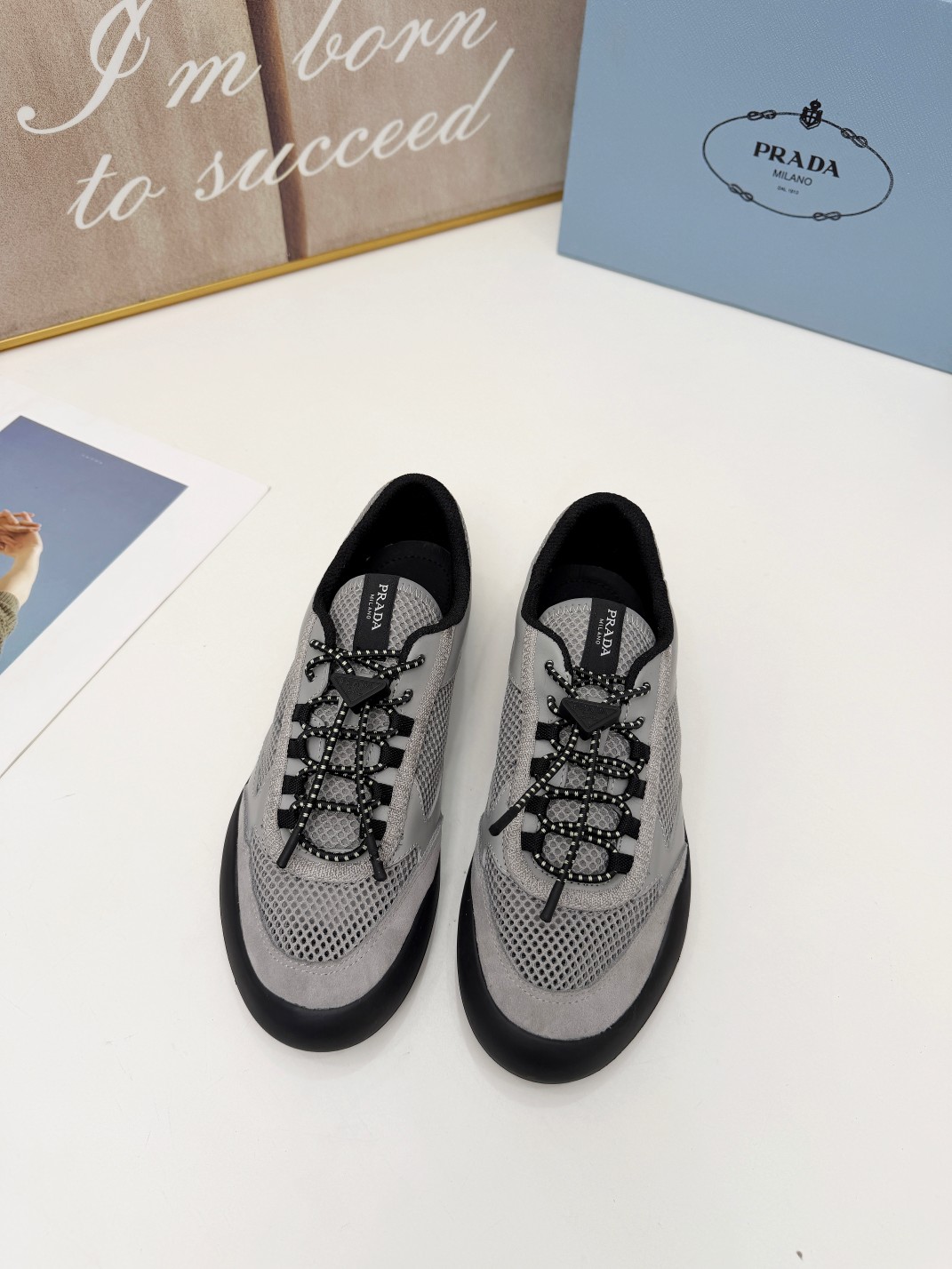 프라다(Prada) 시그니처 커플 스니커즈 신발