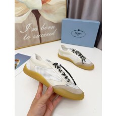 프라다(Prada) 시그니처 커플 스니커즈 신발