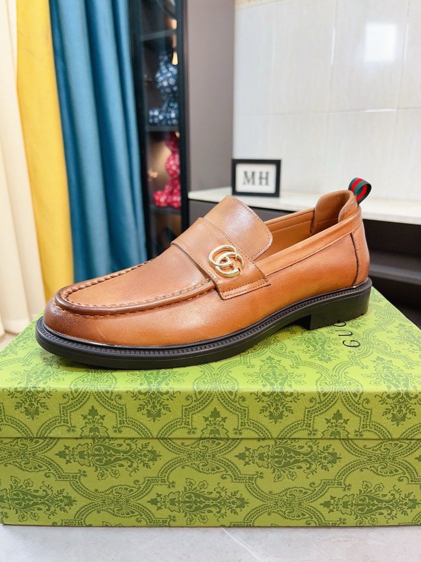 구찌(Gucci) 카프스킨 정장 구두 로퍼 신발