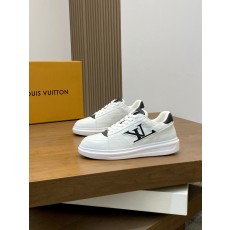 루이비통(LV) 이탈리아 카프스킨 믹스 스니커즈 신발