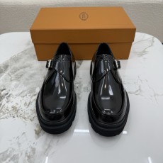 토즈(Tods) 천연 소가죽 정장 & 캐주얼 슈즈 구두 로퍼 신발