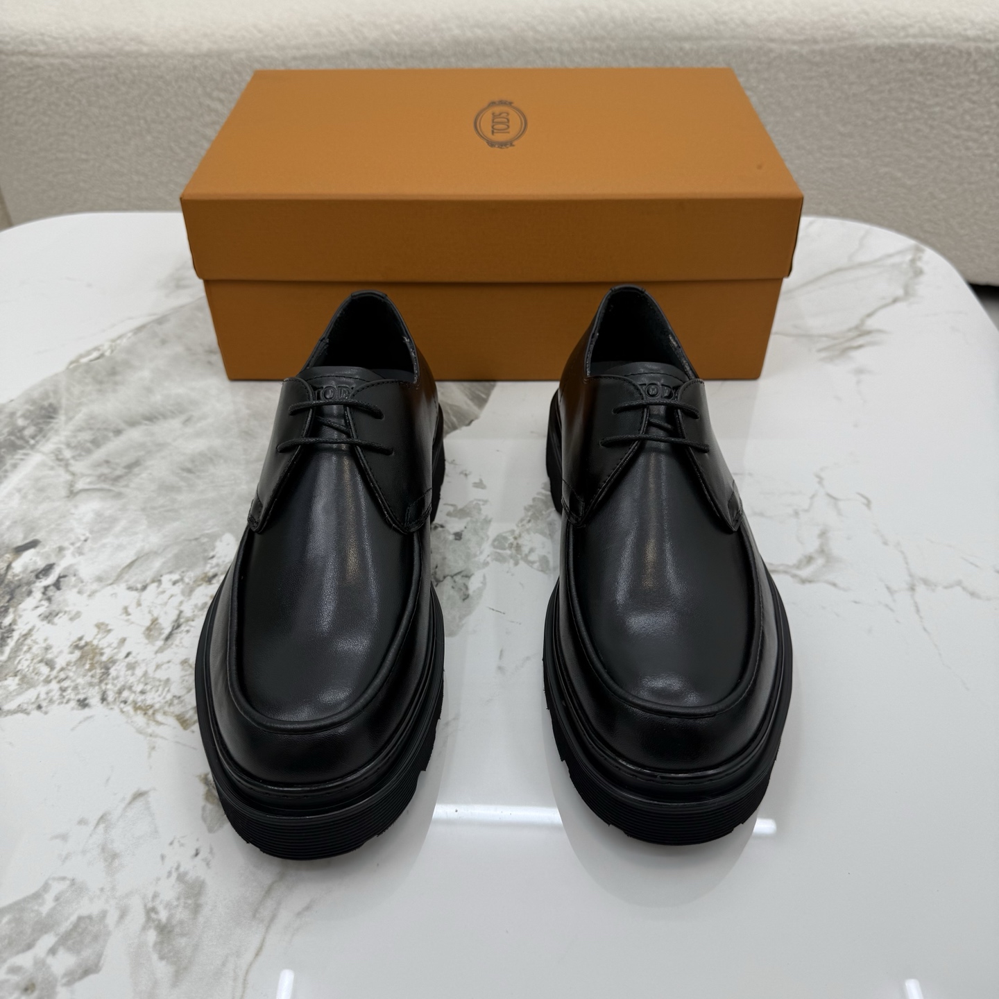 토즈(Tods) 천연 소가죽 정장 & 캐주얼 슈즈 구두 로퍼 신발