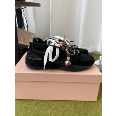 미우미우(Miu Miu) 독일군 스니커즈 신발