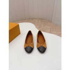 루이비통(LV) 메리제인 배색 리본 플랫슈즈 신발