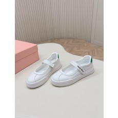 미우미우(Miu Miu) 메리제인 스니커즈 신발