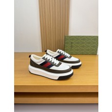 구찌(Gucci) 나파 카프스킨 & 토템 패브릭 스니커즈 신발