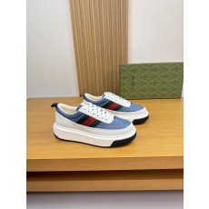 구찌(Gucci) 나파 카프스킨 & 토템 패브릭 스니커즈 신발