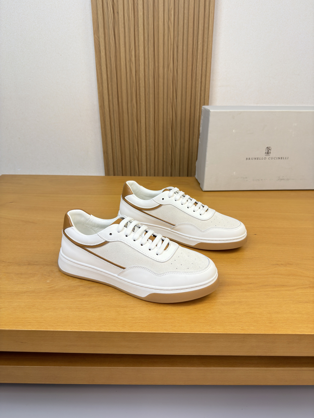 브루넬로 쿠치넬리(Brunello Cucinelli BC) 스웨이드 & 실크 캔버스 스니커즈 신발