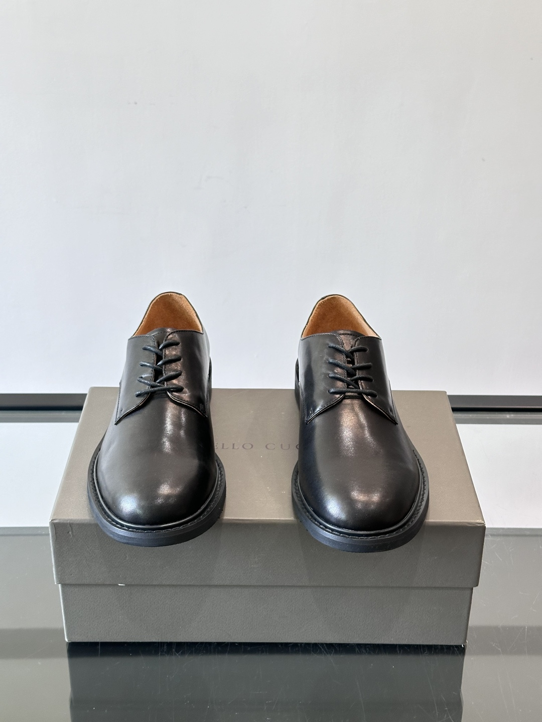 브루넬로 쿠치넬리 Brunello Cucinelli (BC) 클래식 카프스킨 캐주얼 슈즈 구두 신발