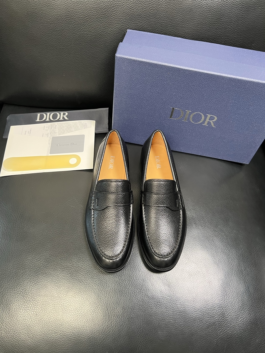 디올(Dior) 프리미엄 이탈리안 카프스킨 레더 슈즈 로퍼 구두 신발