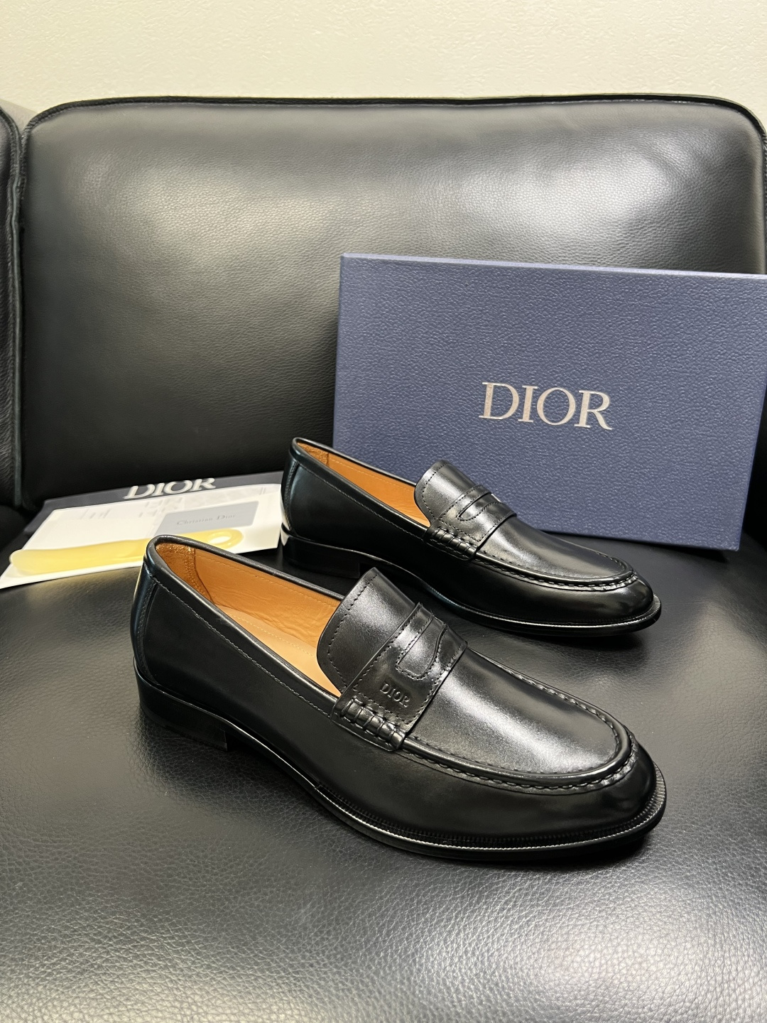디올(Dior) 프리미엄 이탈리안 카프스킨 레더 슈즈 로퍼 구두 신발