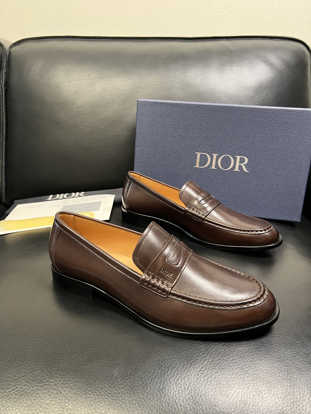 디올(Dior) 프리미엄 이탈리안 카프스킨 레더 슈즈 로퍼 구두 신발