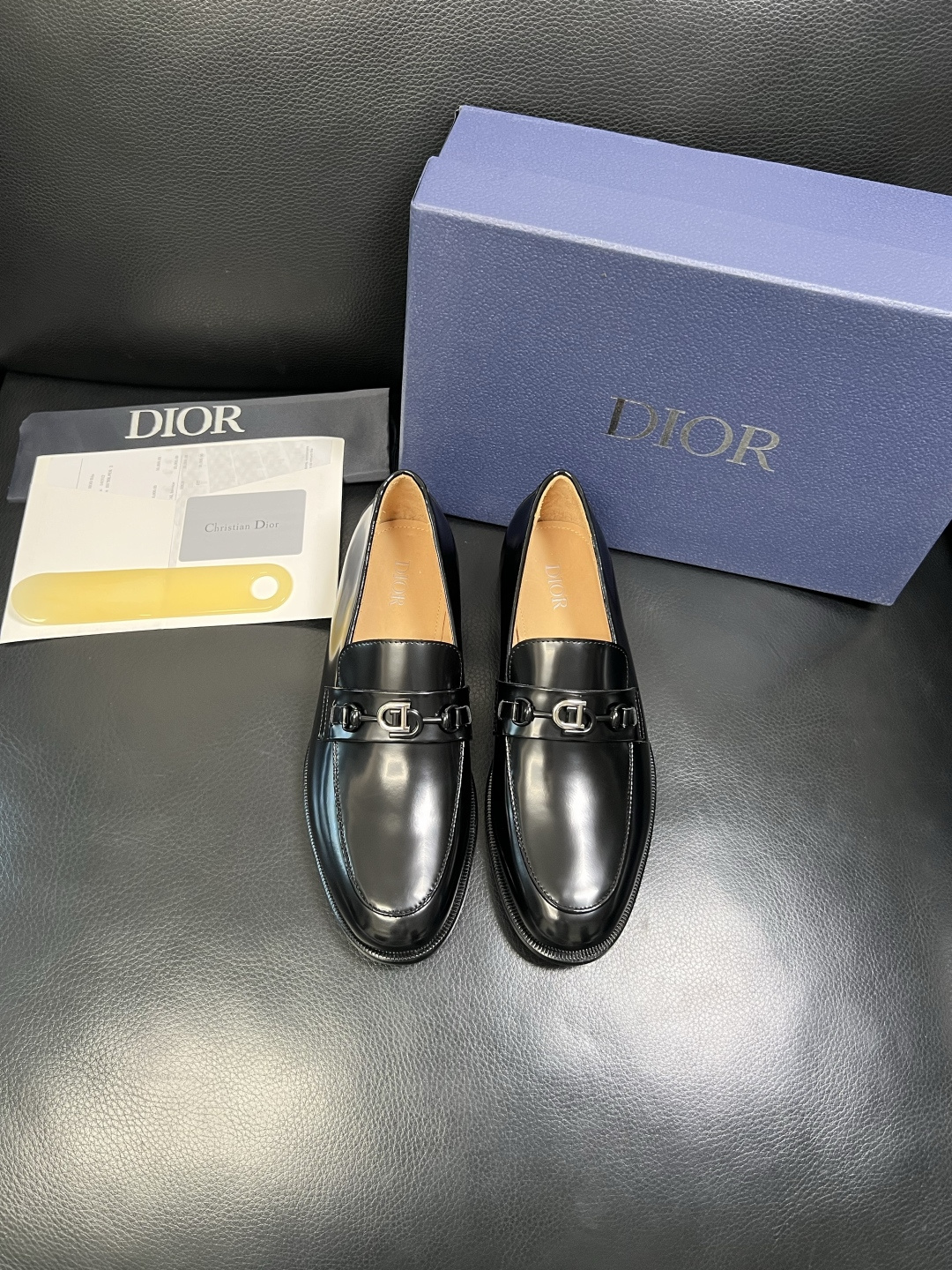 디올(Dior) 프리미엄 이탈리안 카프스킨 레더 슈즈 로퍼 구두 신발
