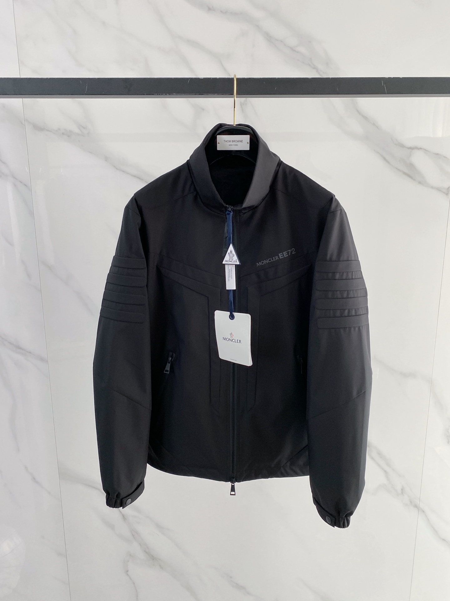 몽클레어 몽클레르(MONCLER) 스탠드카라 재킷 외투 의류